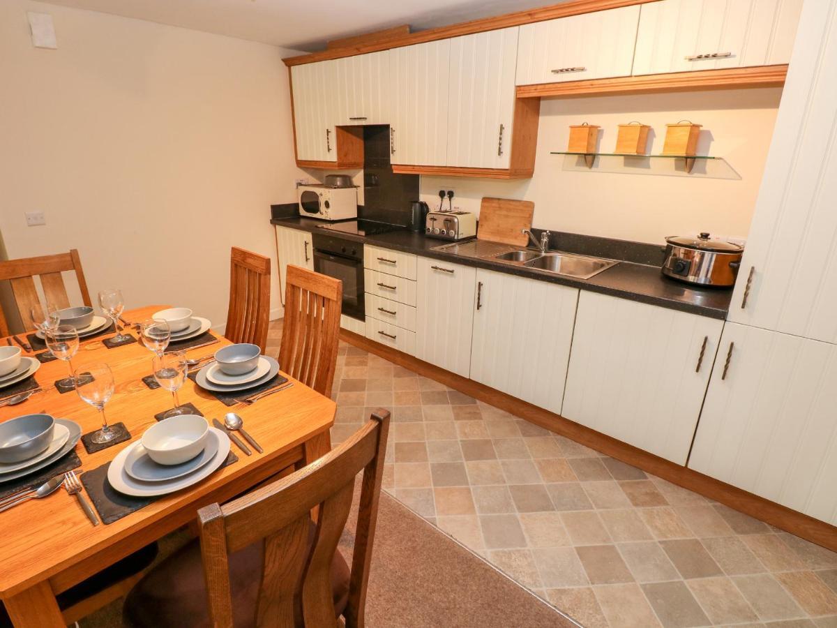 The Farm House Villa Tenby Exterior foto